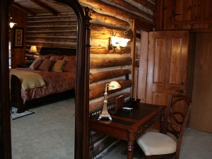 lee bedroom at chalet of canandaigua